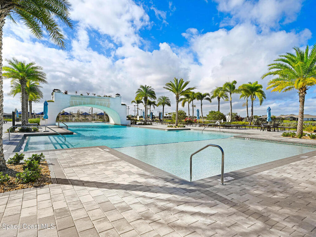 2124 Trift Bridge Circle, Melbourne, FL 32940