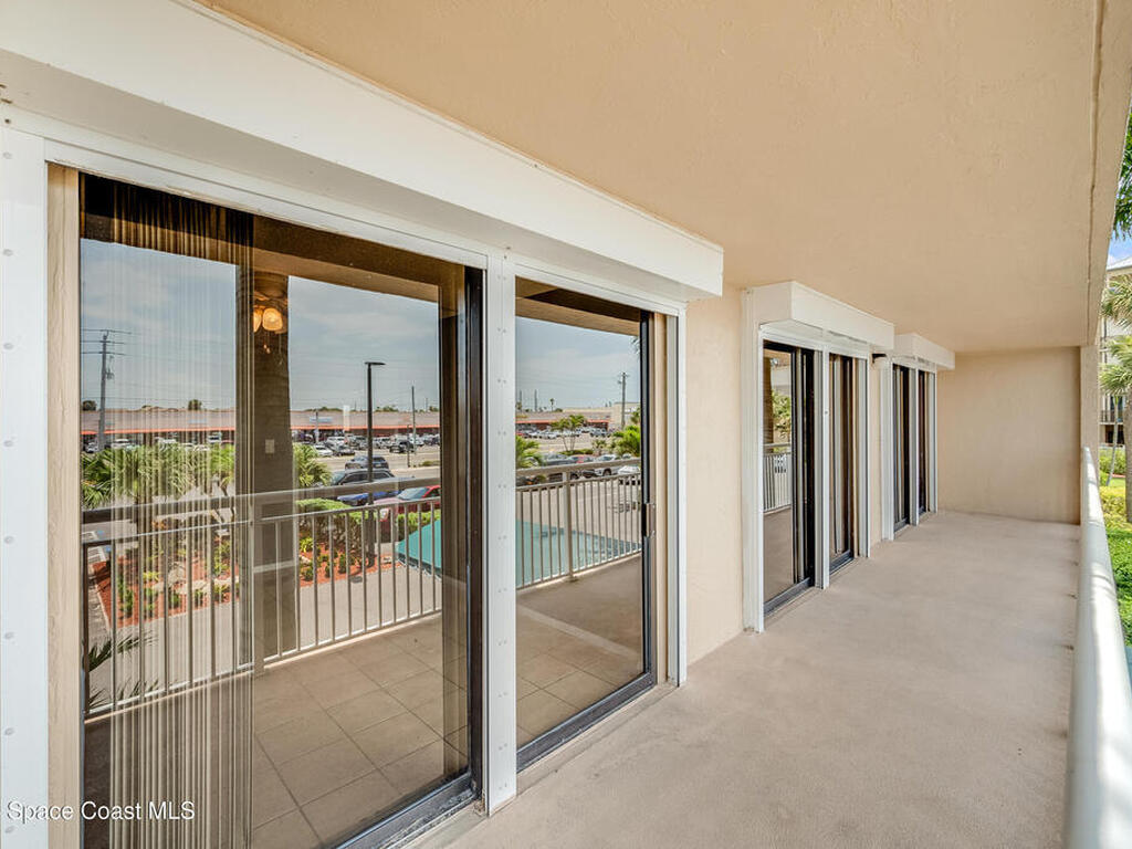 877 N Hwy A1a, Indialantic, FL 32903