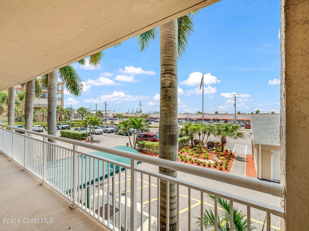 877 N Hwy A1a, Indialantic, FL 32903