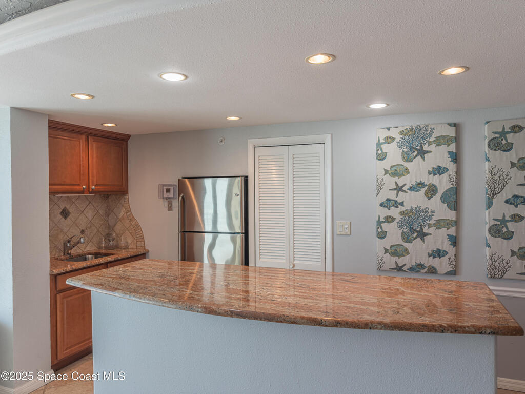 877 N Hwy A1a, Indialantic, FL 32903
