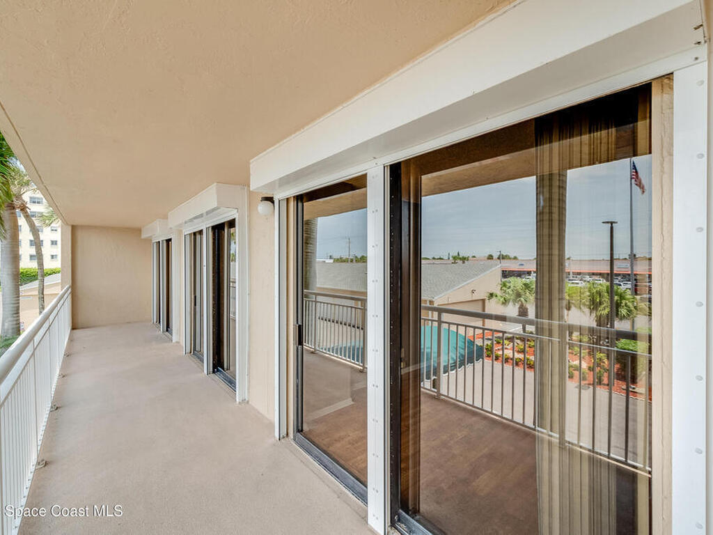 877 N Hwy A1a, Indialantic, FL 32903
