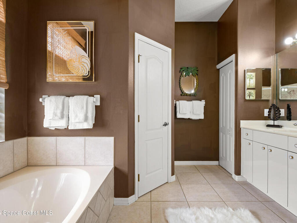448 Birchington Lane, Melbourne, FL 32940