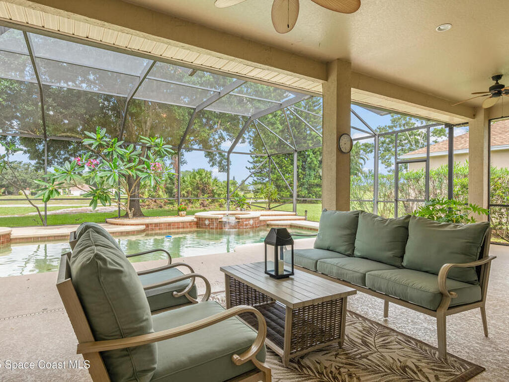 448 Birchington Lane, Melbourne, FL 32940
