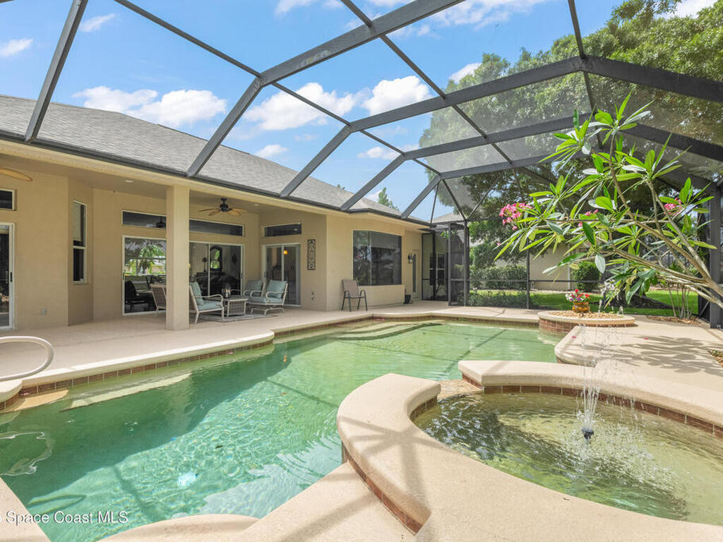 448 Birchington Lane, Melbourne, FL 32940