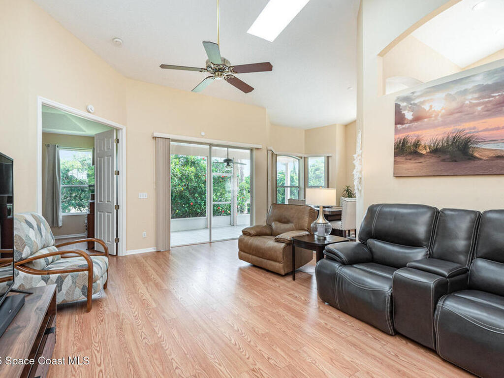 570 Shell Cove Drive, Melbourne, FL 32940