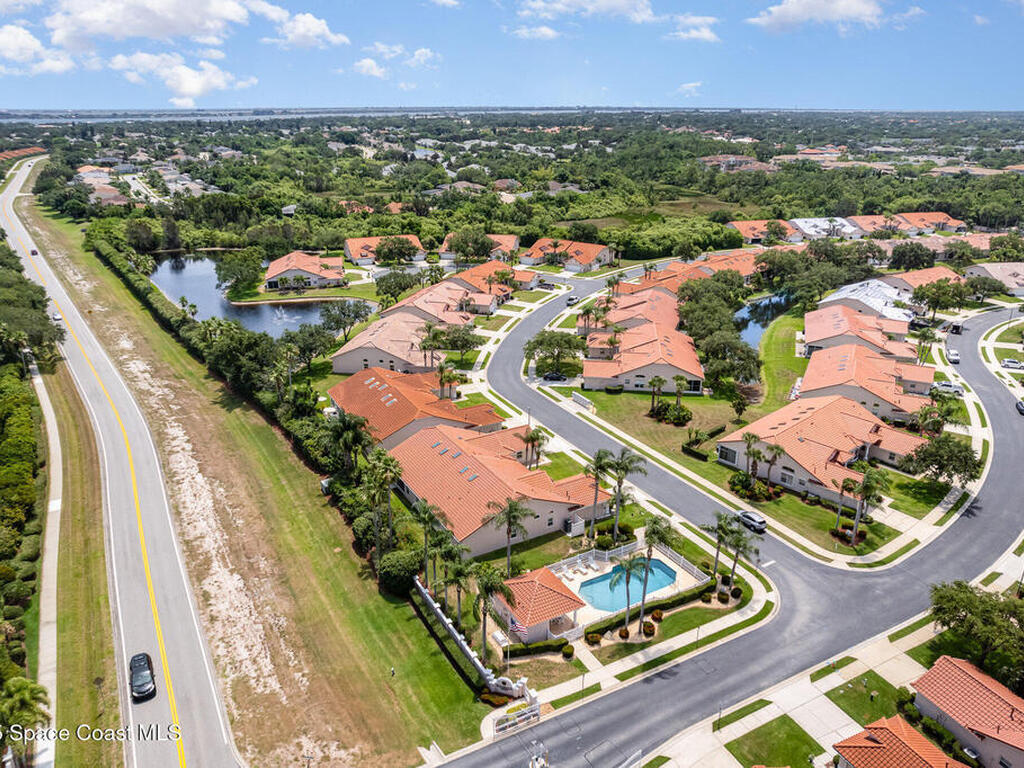 570 Shell Cove Drive, Melbourne, FL 32940