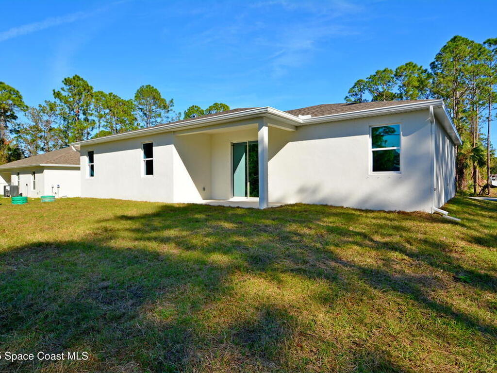 883 Parrotfish Street, Palm Bay, FL 32908