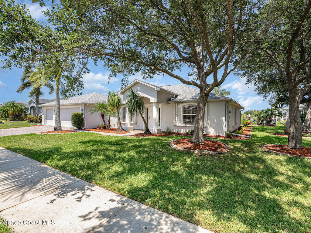 1555 Knoll Ridge Drive, Melbourne, FL 32940