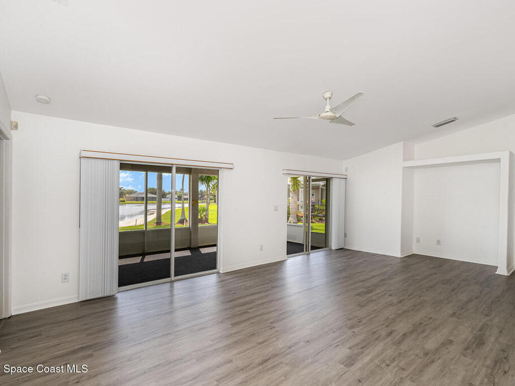 1555 Knoll Ridge Drive, Melbourne, FL 32940