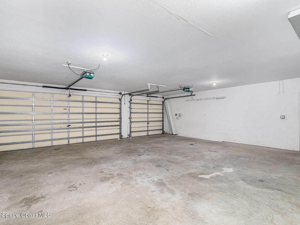 1555 Knoll Ridge Drive, Melbourne, FL 32940