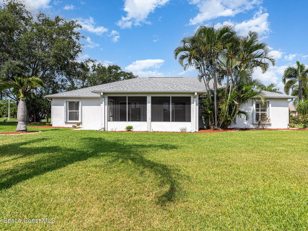 1555 Knoll Ridge Drive, Melbourne, FL 32940