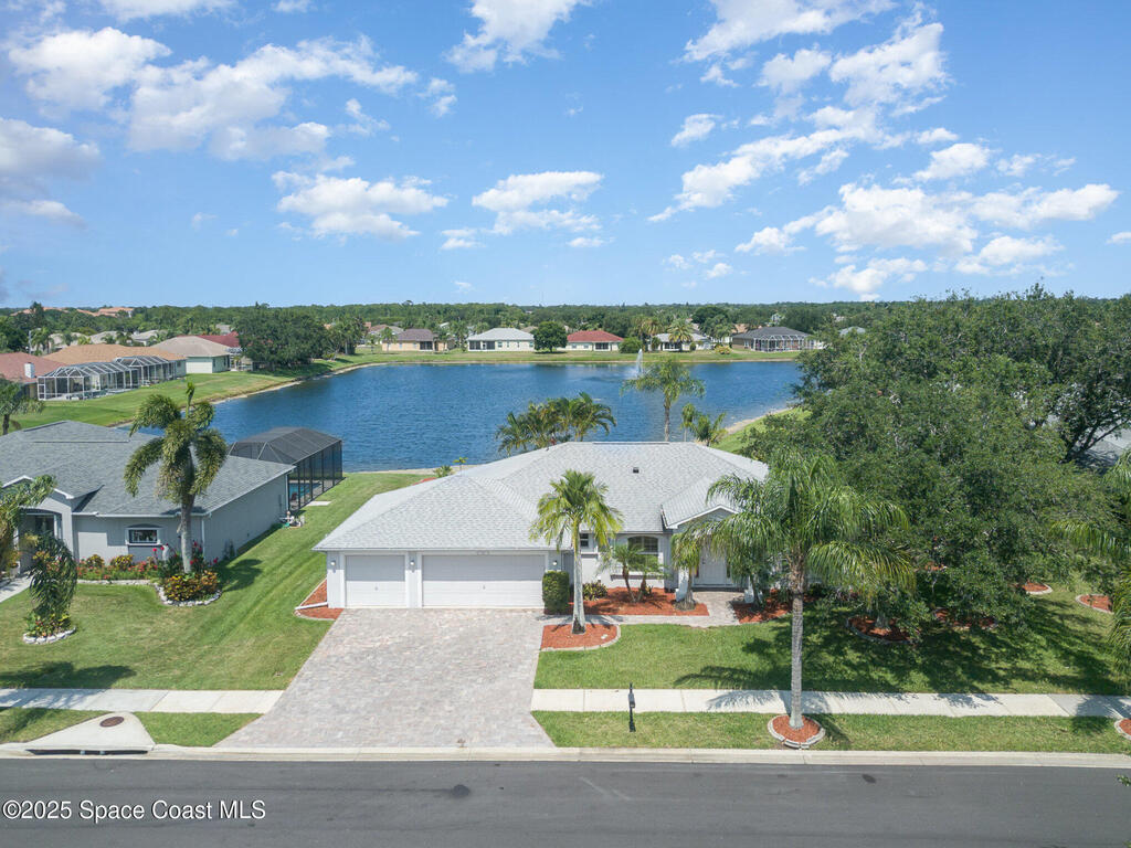 1555 Knoll Ridge Drive, Melbourne, FL 32940