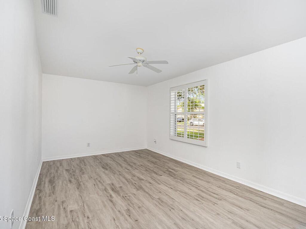 1555 Knoll Ridge Drive, Melbourne, FL 32940