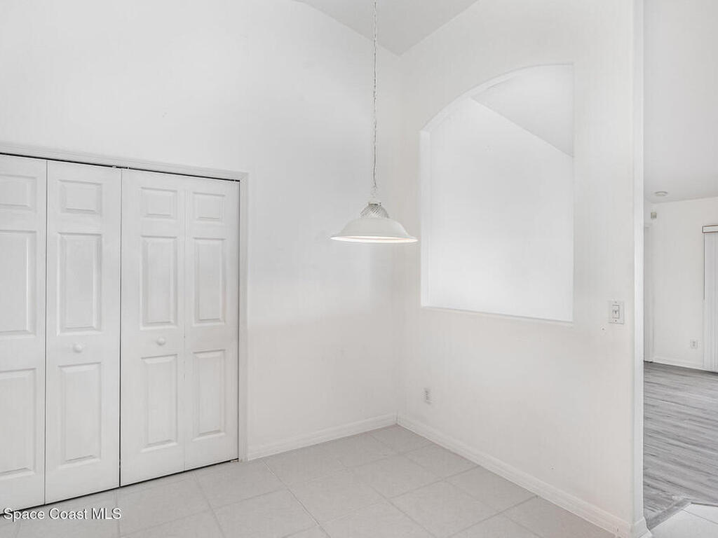 1555 Knoll Ridge Drive, Melbourne, FL 32940