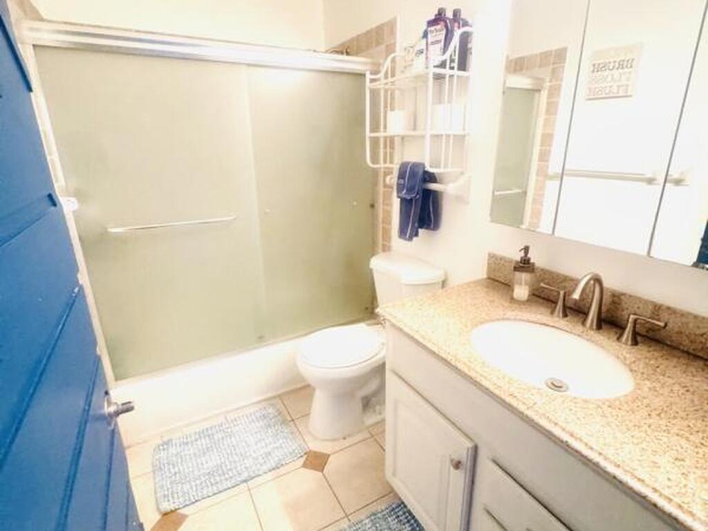 930 S Colonial Court, Indian Harbour Beach, FL 32937