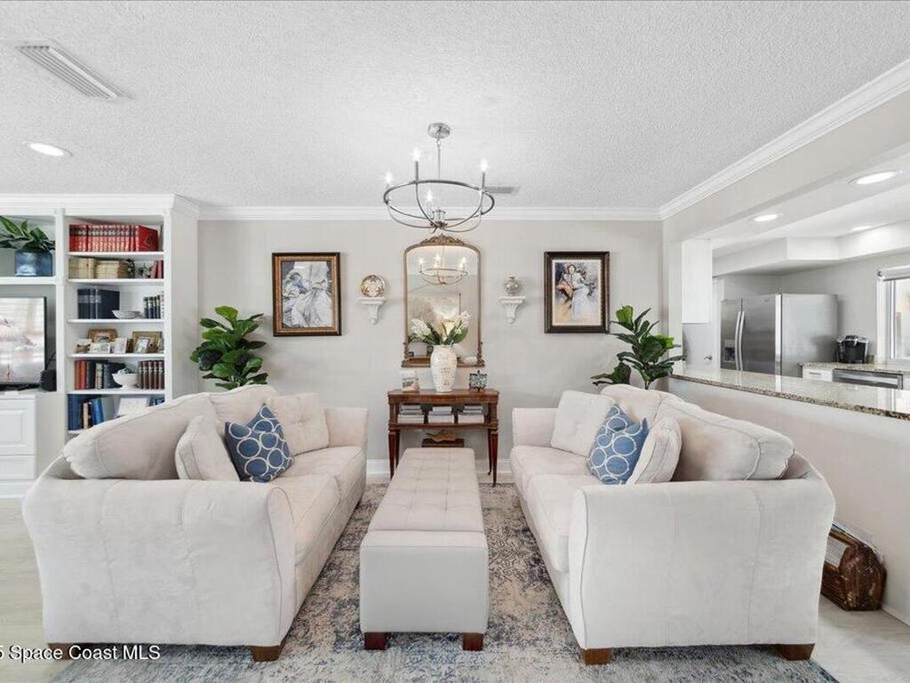 60 Alhambra Drive, Merritt Island, FL 32952