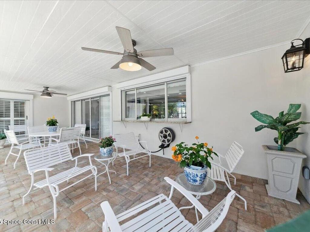 60 Alhambra Drive, Merritt Island, FL 32952