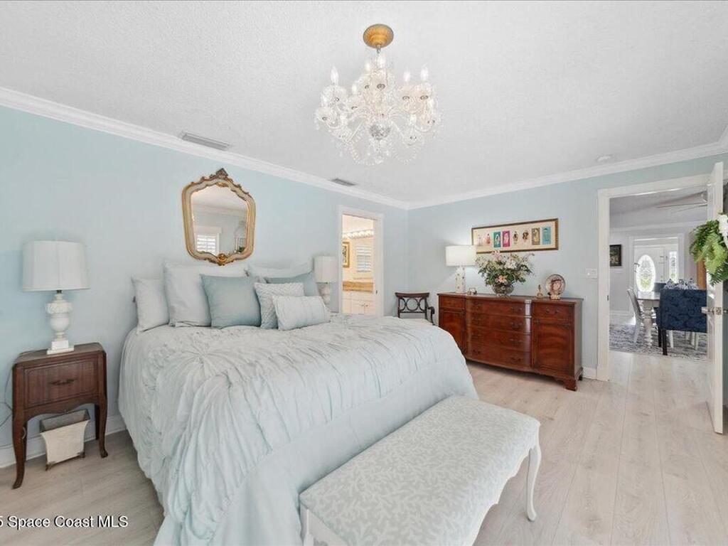 60 Alhambra Drive, Merritt Island, FL 32952