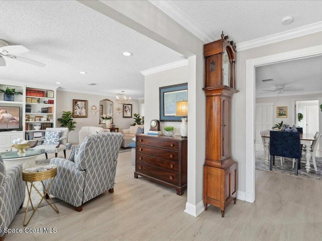 60 Alhambra Drive, Merritt Island, FL 32952