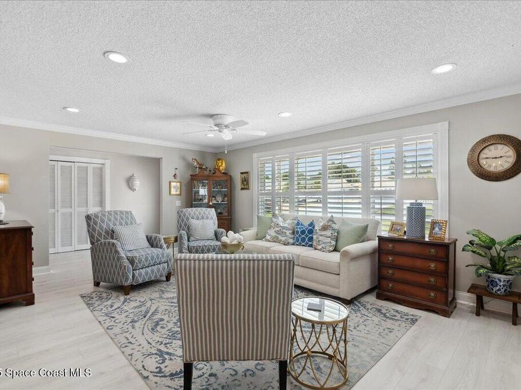 60 Alhambra Drive, Merritt Island, FL 32952