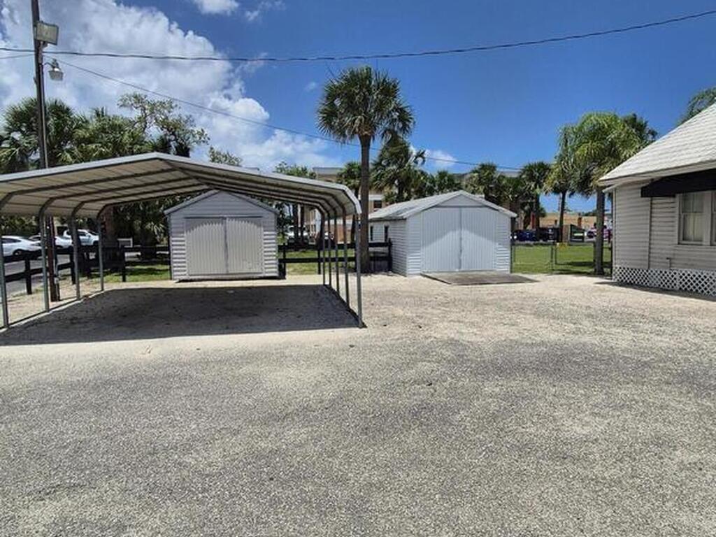 26 W New Haven Avenue, Melbourne, FL 32901