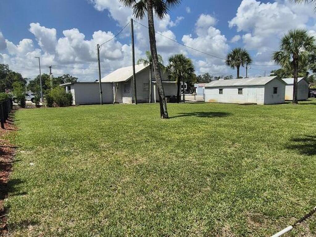 26 W New Haven Avenue, Melbourne, FL 32901