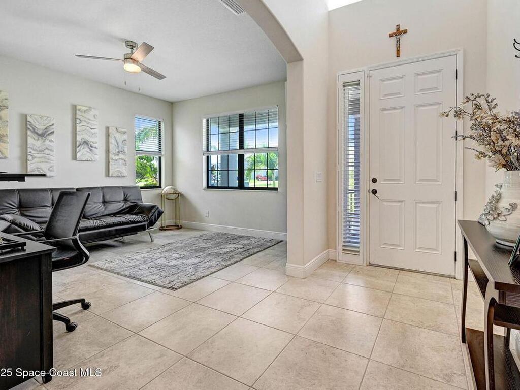 8212 Paragrass Avenue, Melbourne, FL 32940