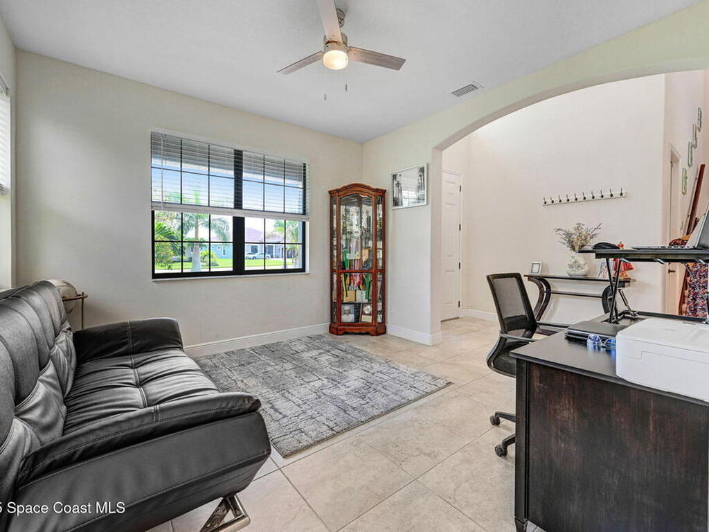 8212 Paragrass Avenue, Melbourne, FL 32940