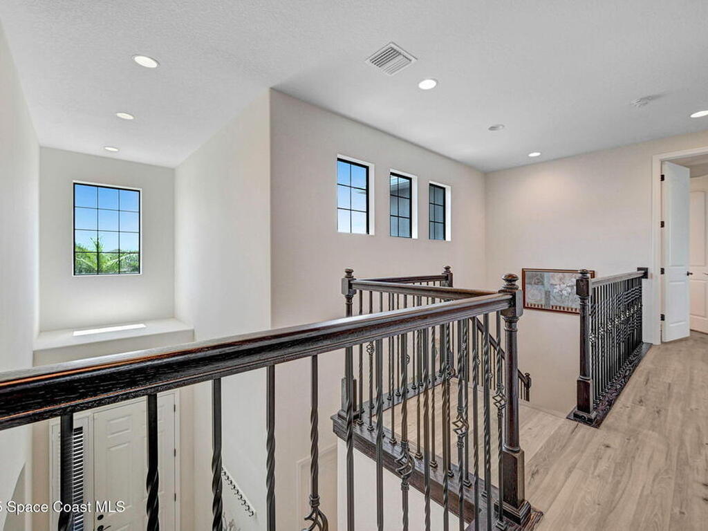 8212 Paragrass Avenue, Melbourne, FL 32940