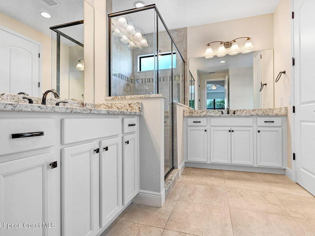8212 Paragrass Avenue, Melbourne, FL 32940