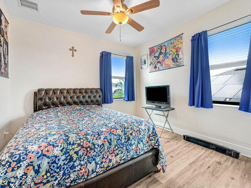 8212 Paragrass Avenue, Melbourne, FL 32940