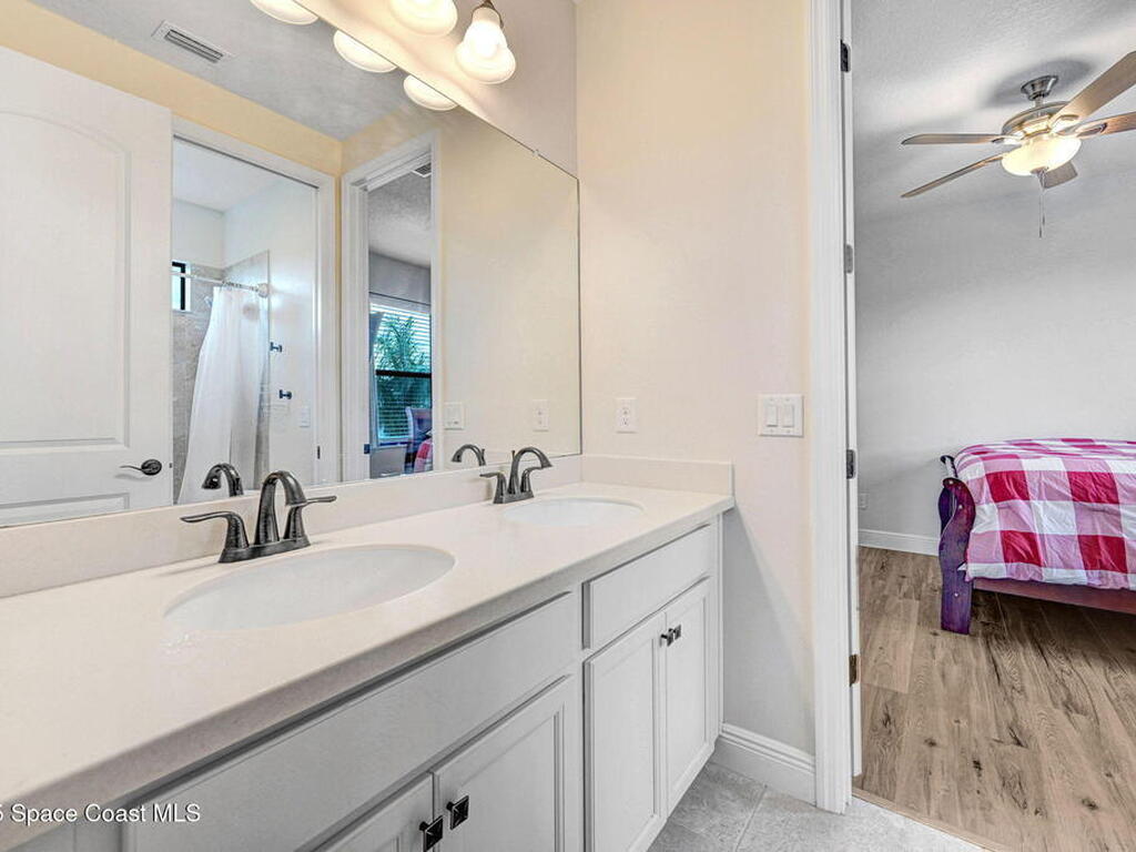8212 Paragrass Avenue, Melbourne, FL 32940