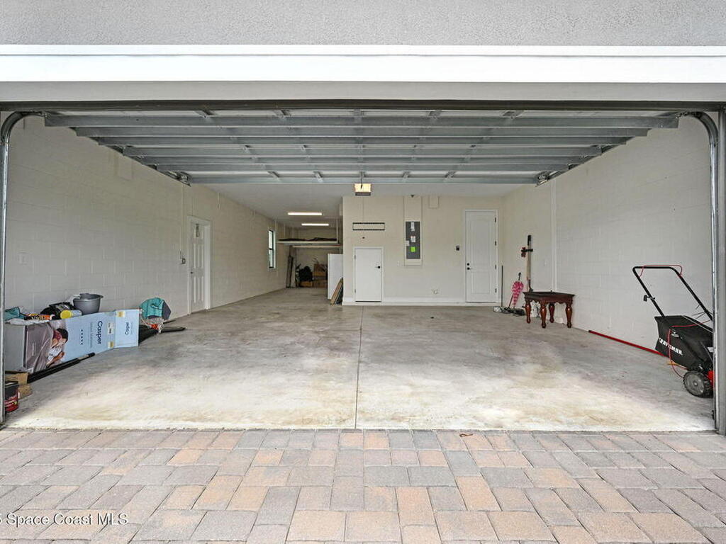 8212 Paragrass Avenue, Melbourne, FL 32940