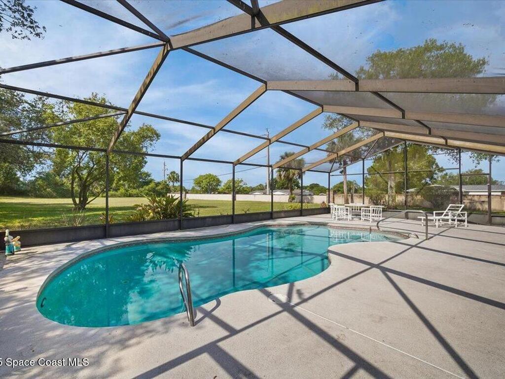 3973 Hunters Ridge Way, Titusville, FL 32796