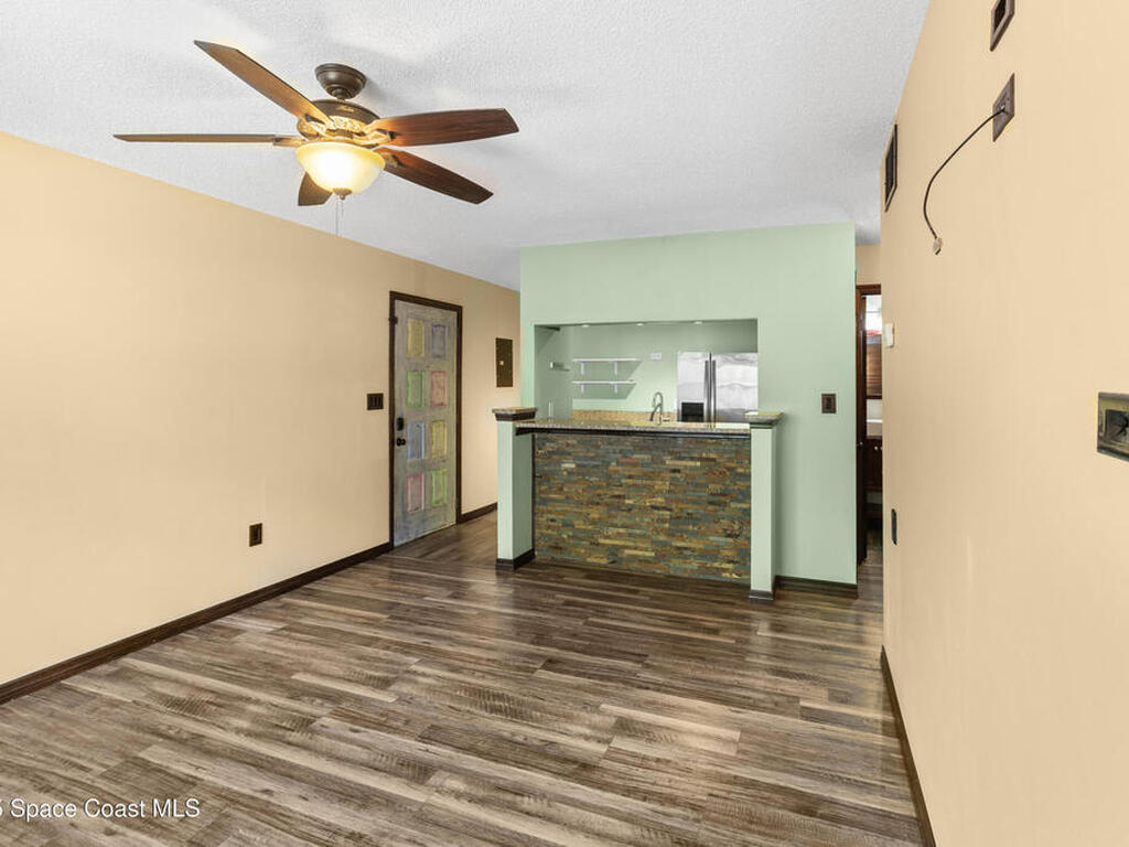 225 S Tropical Trail, Merritt Island, FL 32952