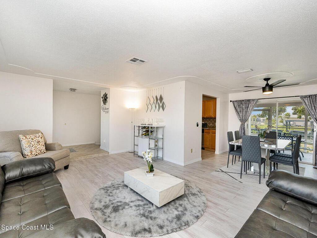 1505 W Central Avenue, Merritt Island, FL 32952