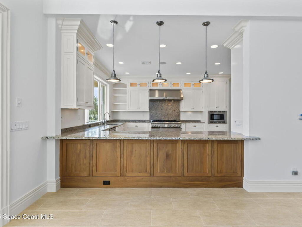 2275 Genesea Lane, Vero Beach, FL 32963