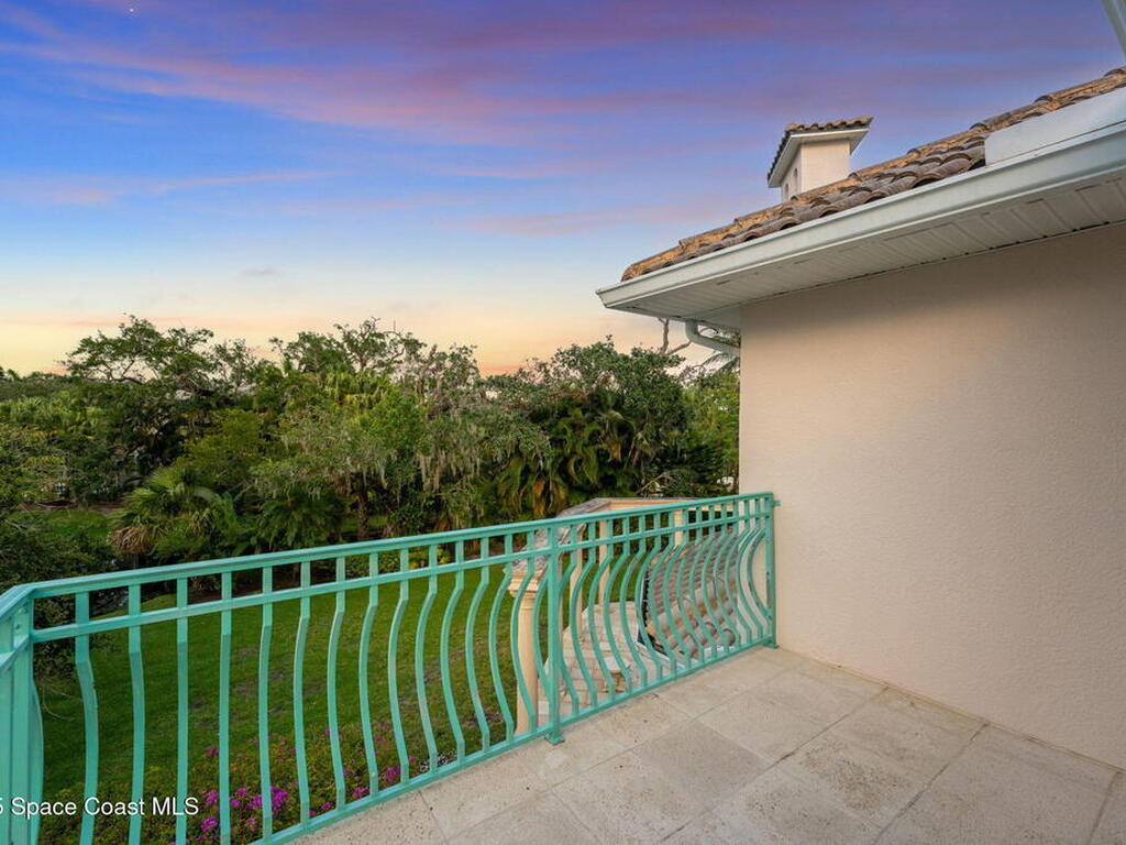 730 Marbrisa River Lane, Indian River Shores, FL 32963