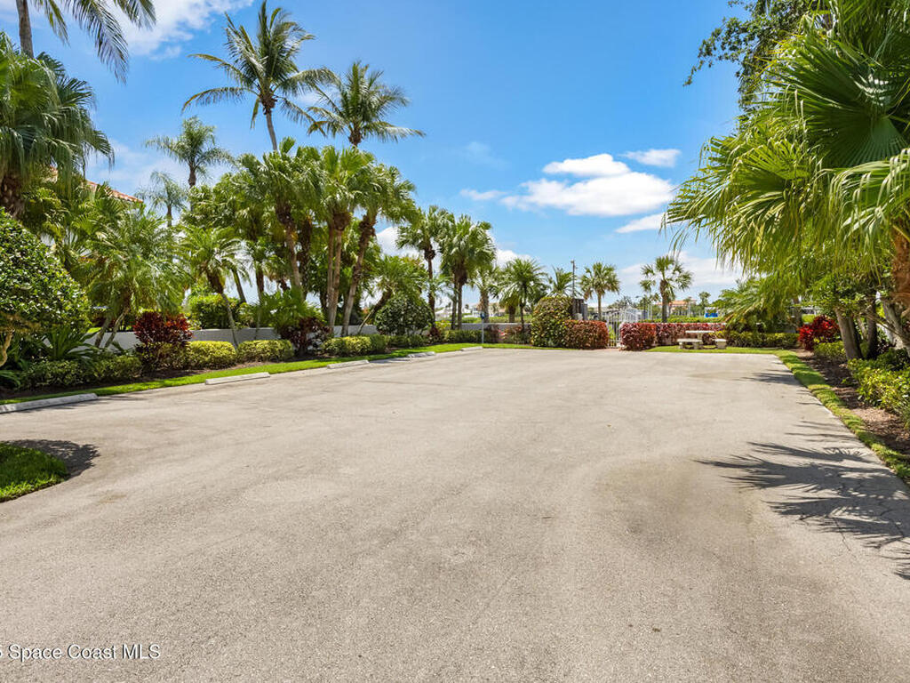 730 Marbrisa River Lane, Indian River Shores, FL 32963