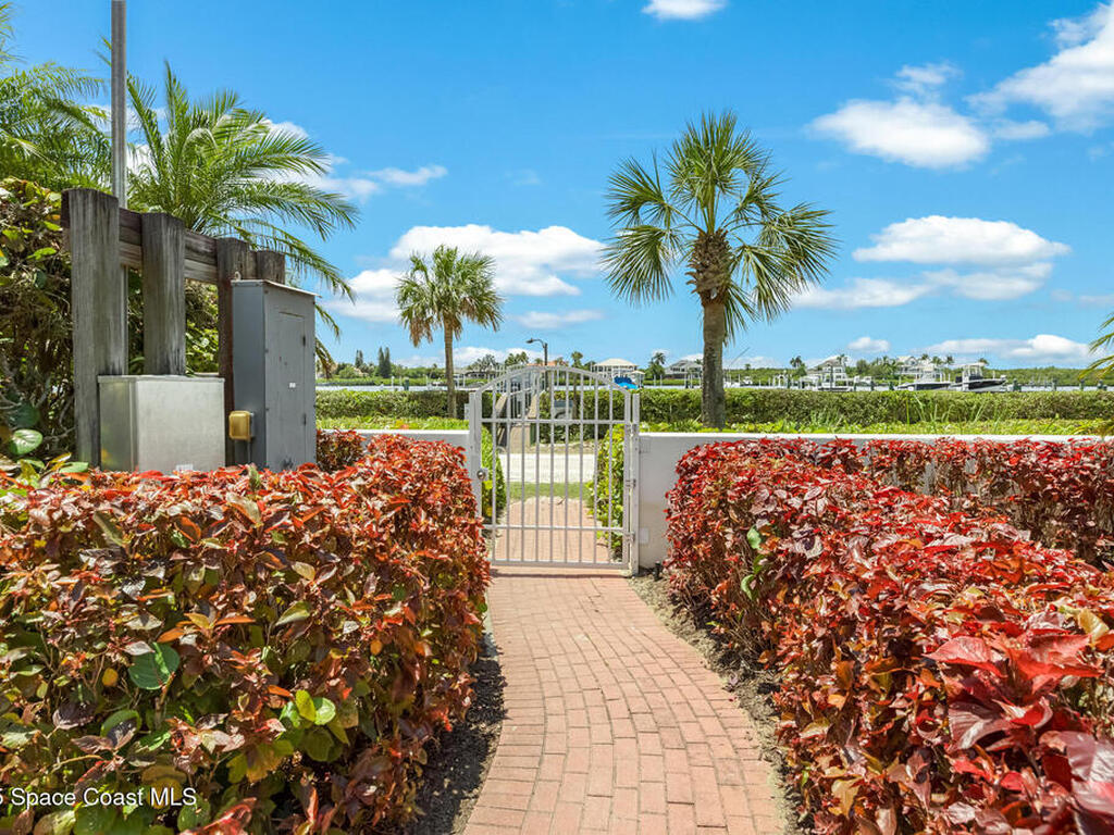 730 Marbrisa River Lane, Indian River Shores, FL 32963