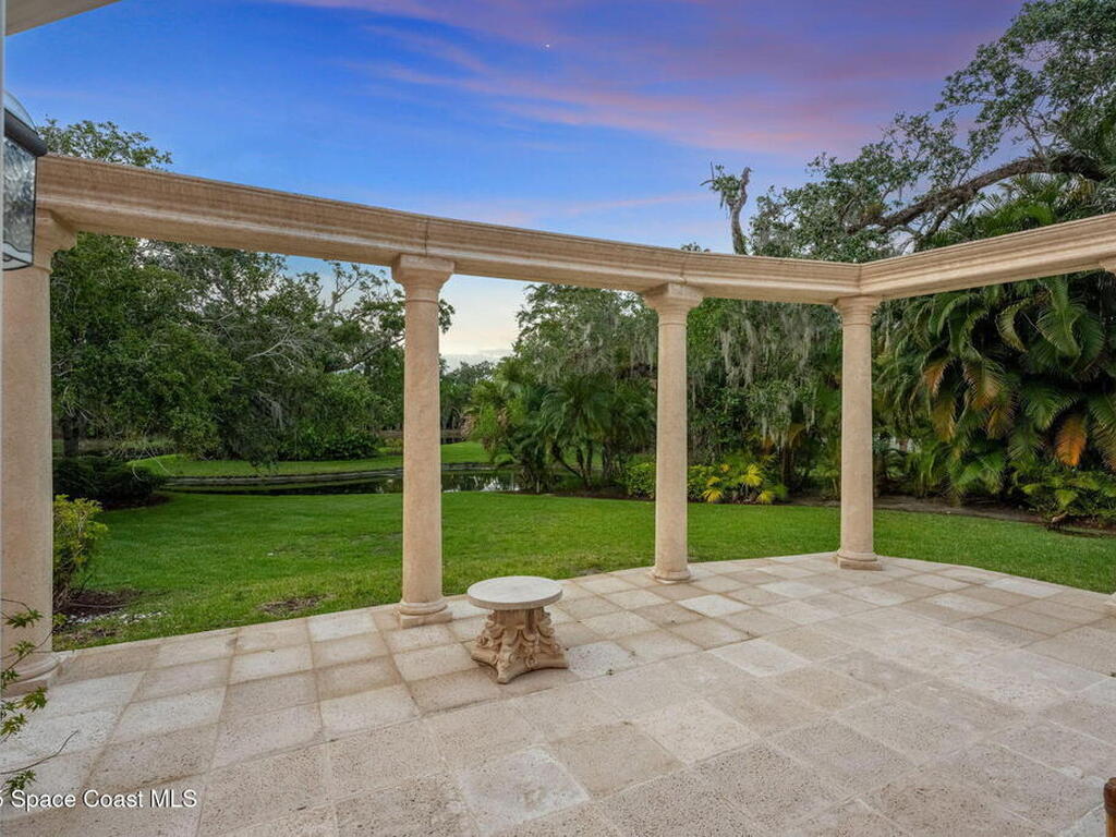 730 Marbrisa River Lane, Indian River Shores, FL 32963