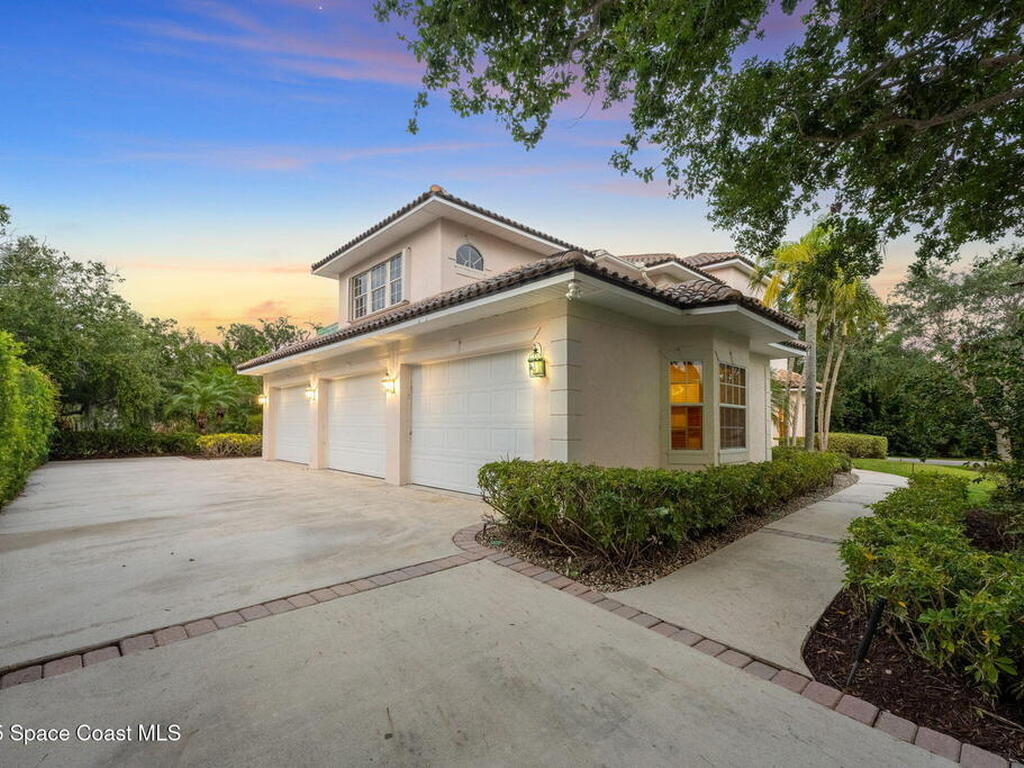 730 Marbrisa River Lane, Indian River Shores, FL 32963