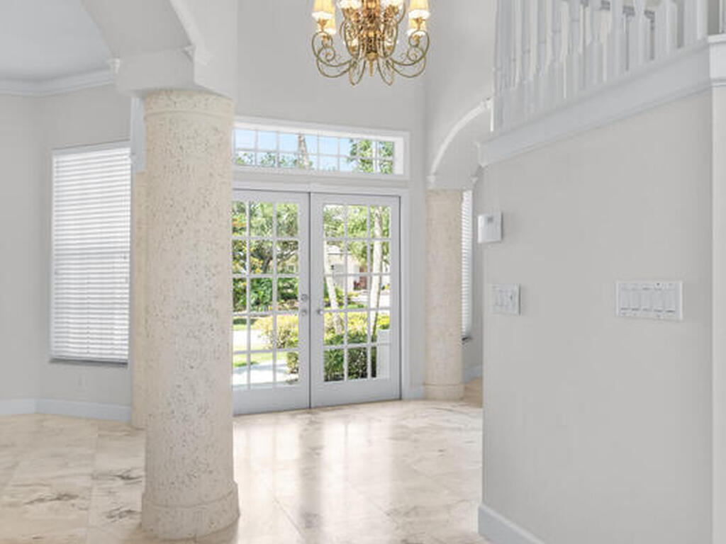 730 Marbrisa River Lane, Indian River Shores, FL 32963