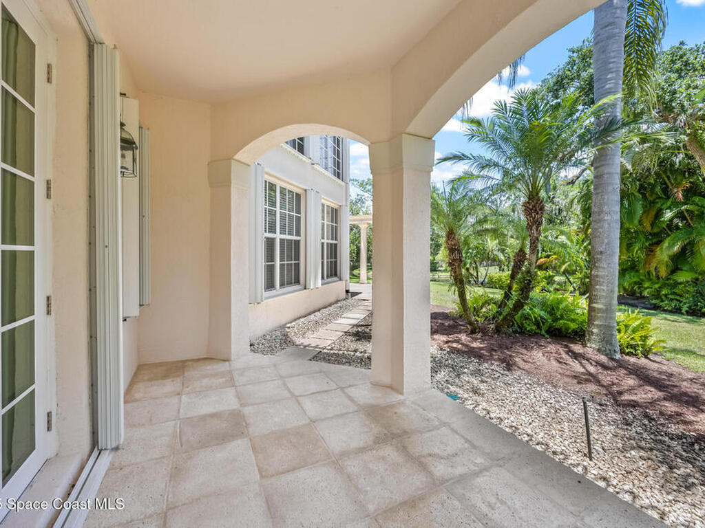 730 Marbrisa River Lane, Indian River Shores, FL 32963