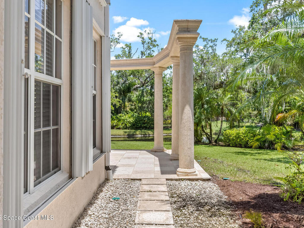 730 Marbrisa River Lane, Indian River Shores, FL 32963