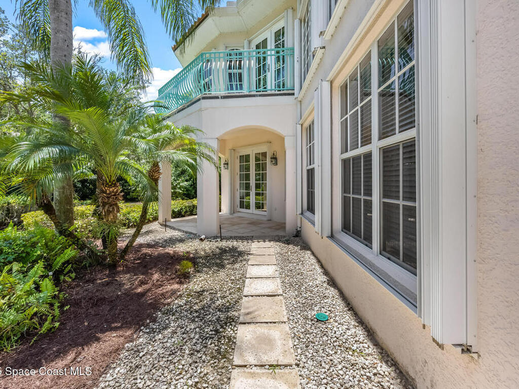 730 Marbrisa River Lane, Indian River Shores, FL 32963