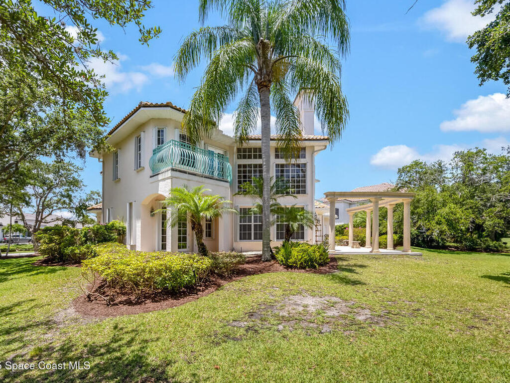 730 Marbrisa River Lane, Indian River Shores, FL 32963
