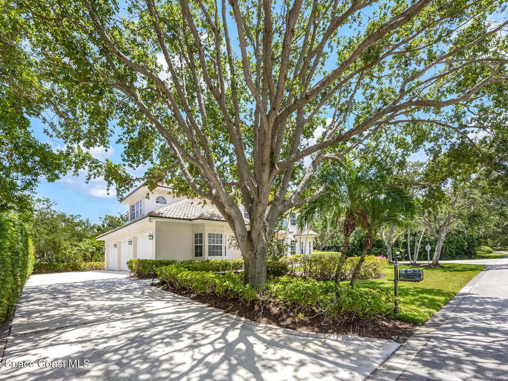 730 Marbrisa River Lane, Indian River Shores, FL 32963