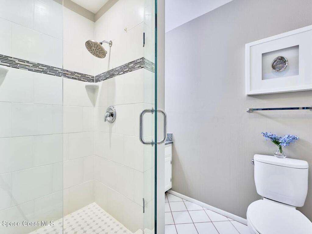 70 Royal Oak Court, Vero Beach, FL 32962