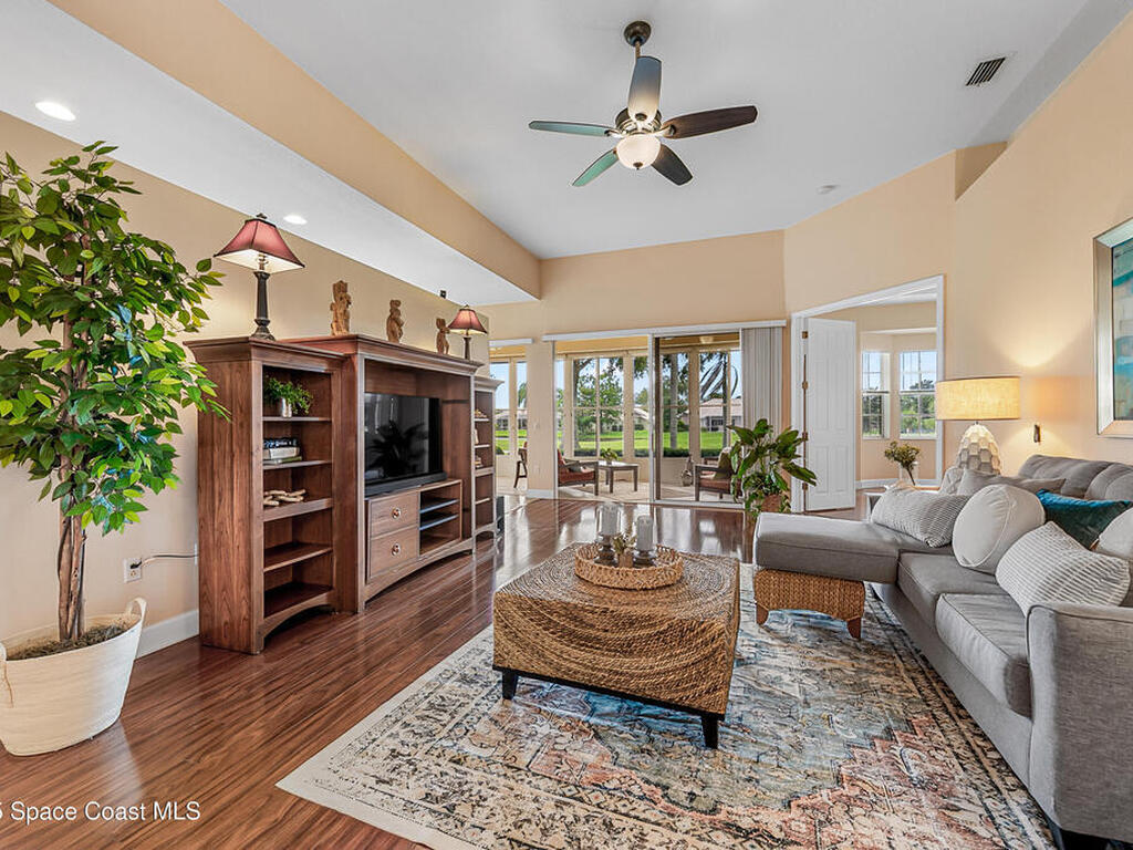 8051 Daventry Drive, Melbourne, FL 32940